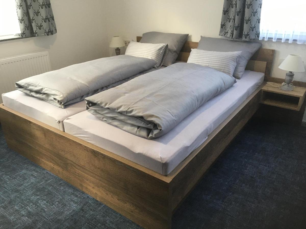 Landgasthof Hotel Lamm 라이힌겐 외부 사진